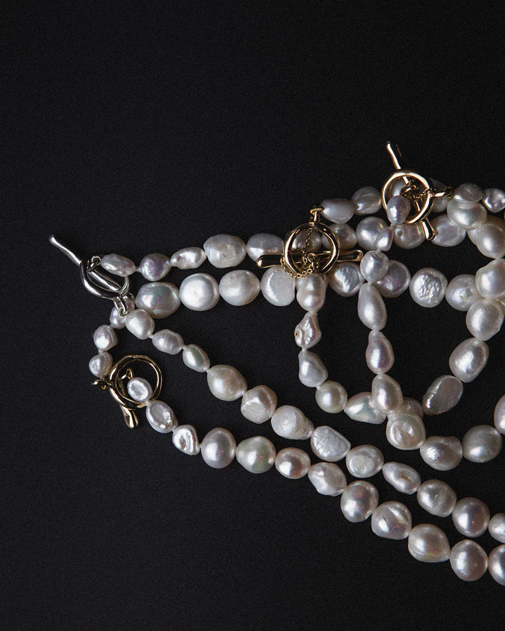Baroque Pearl T-Bar Necklace - Image 6