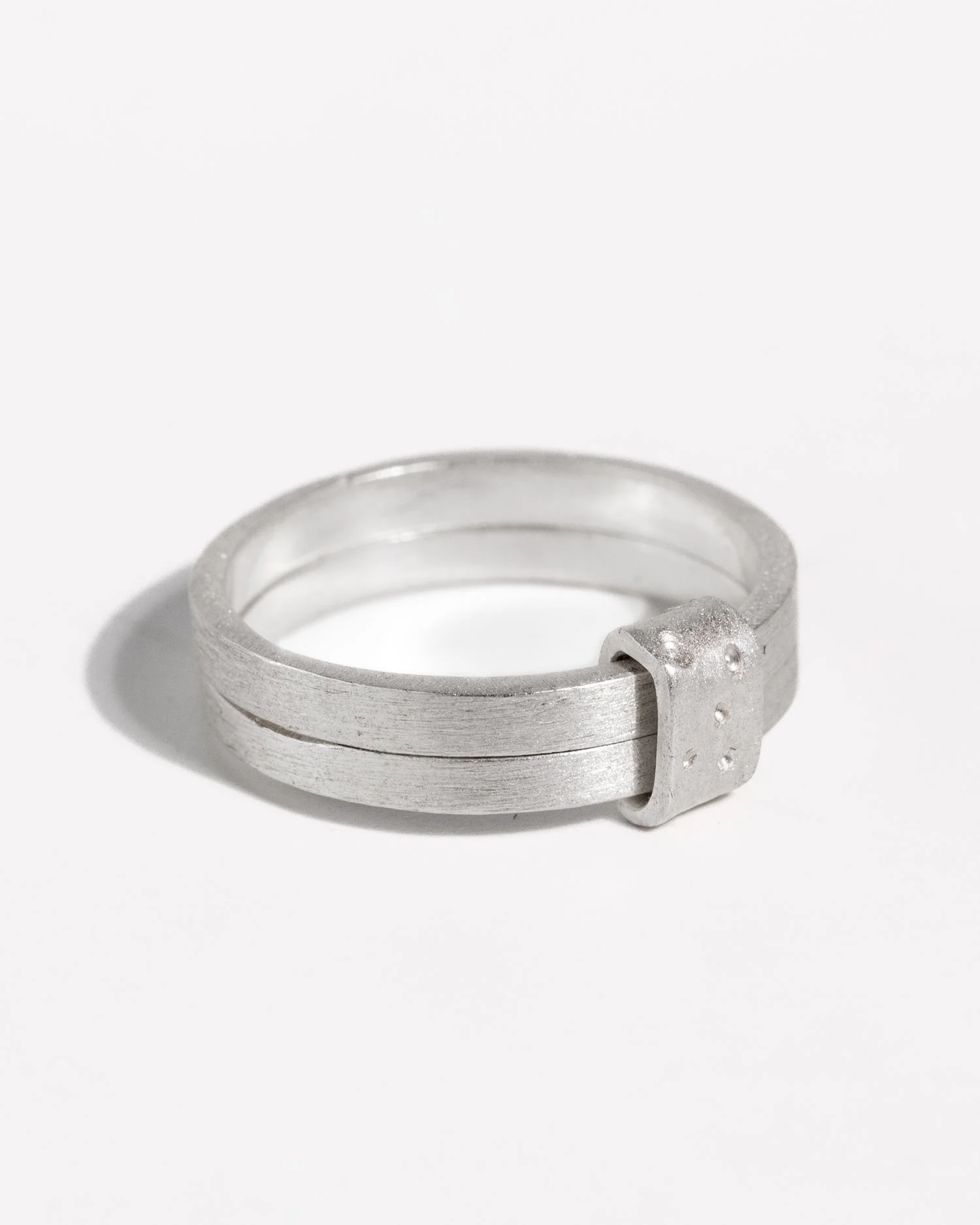 Linear Link Stacking Ring - Image 3