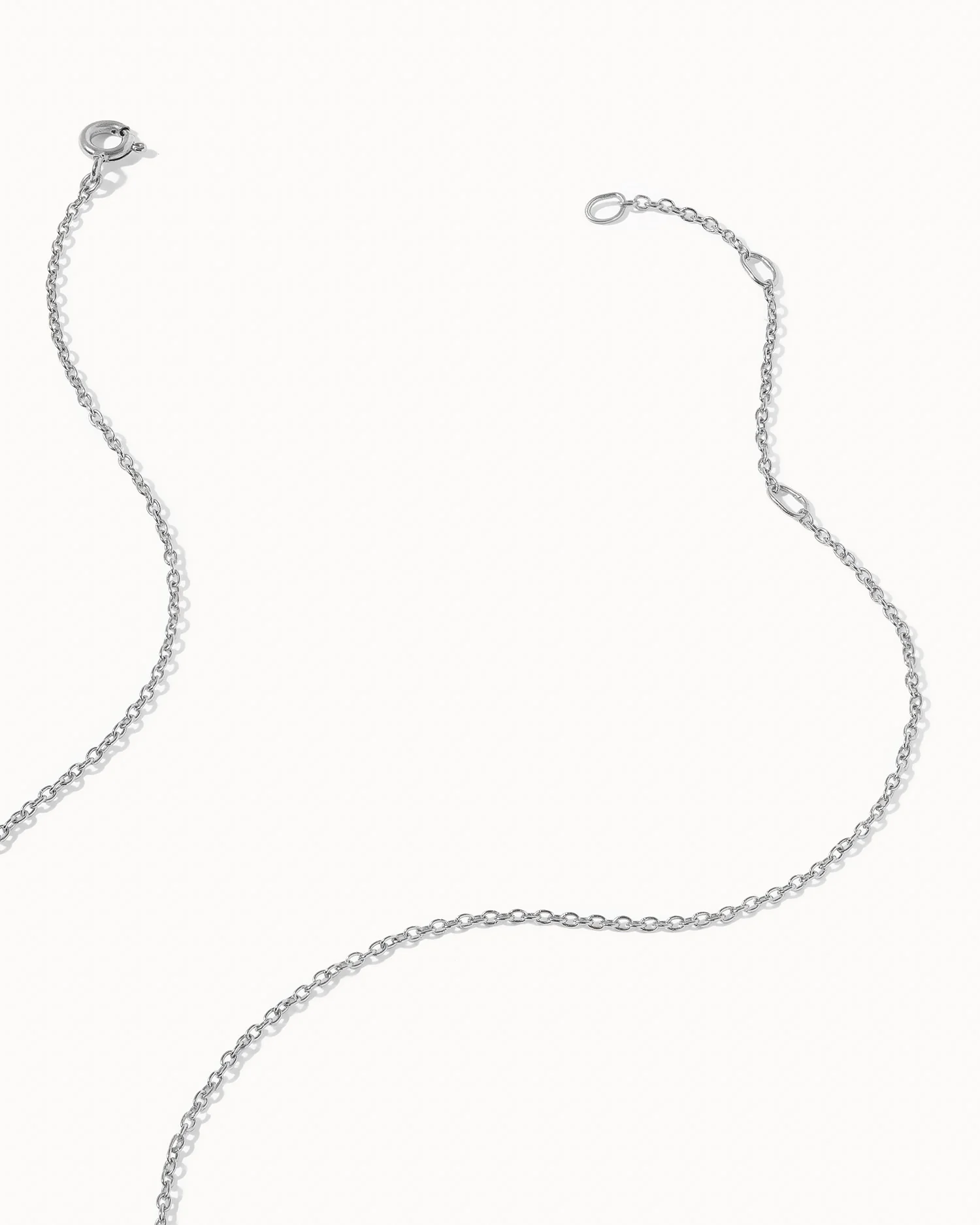 Trace Chain Necklace - Image 4