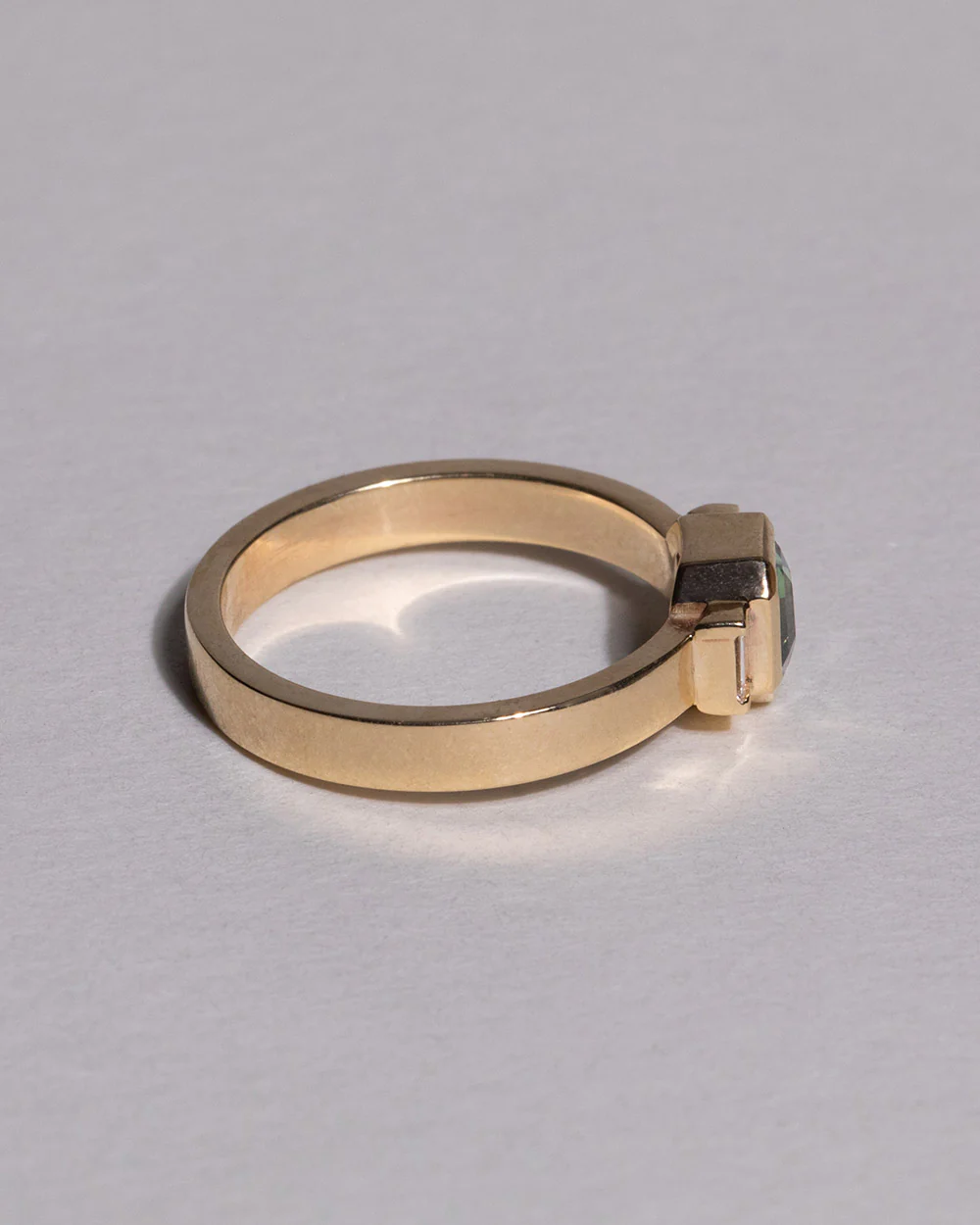 Leo 0.84ct Green Sapphire Ring - Image 5